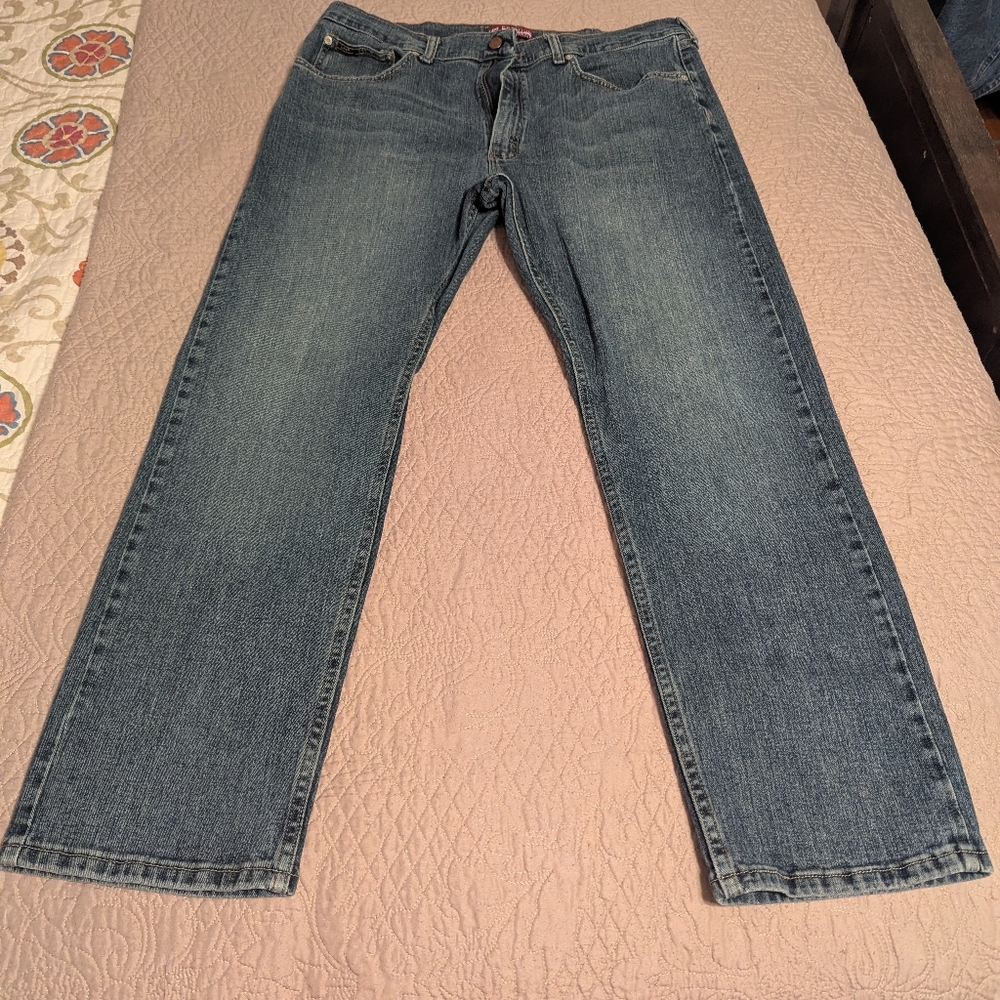 Lee Men's Straight Fit Blue Jeans 38X30